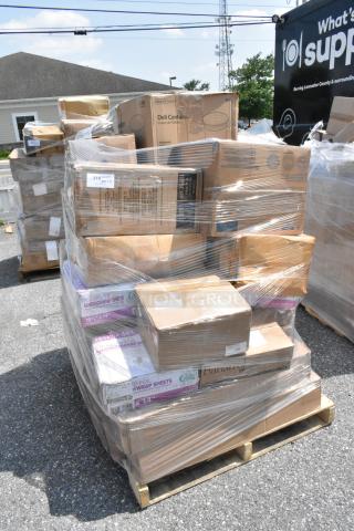 32 BRAND NEW SCRATCH AND DENT! Items Including 10PSC1PF Dart 10" Square Fiber Plate - 500/Case, Dixie Cups, 128HDLDBULK Choice Heavy Duty Microwavable Translucent Plastic Deli Container Lid - 480/Case, Kraft Food Trays, 500TO993 Choice 9" x 9" x 3" Microwavable 1-Compartment Black / Clear Plastic Hinged Container - 100/Case, P550N SOLO SOUFFLE/PORTION CUP, Conditioning Shampoo, CHoice Insulated Sandwich Sheets, 500CC24 Choice Clear Plastic Cold Cups. 32 Times Your Bid!