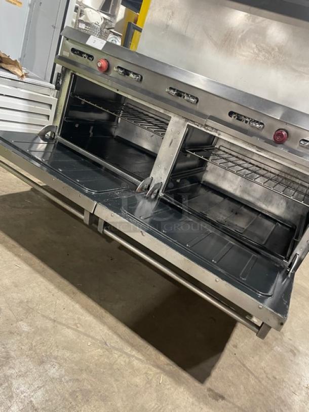 Vulcan Commercial Stainless Steel Natural Gas Powered 10 Burner Range/Double Oven Combo! With Back Splash & Overhead Salamander Shelf! With Wire Oven Racks! On Casters! - Image 7 of 11