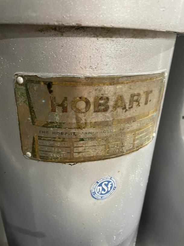 Hobart Commercial Heavy Duty Electric Powered Vertical Chopper/Cutter/Mincer/Mixer! With Stainless Steel Tilting Bowl! With Cover! Model: VCM-40E SN: U1841! 220V 3 Phase! - Image 7 of 10