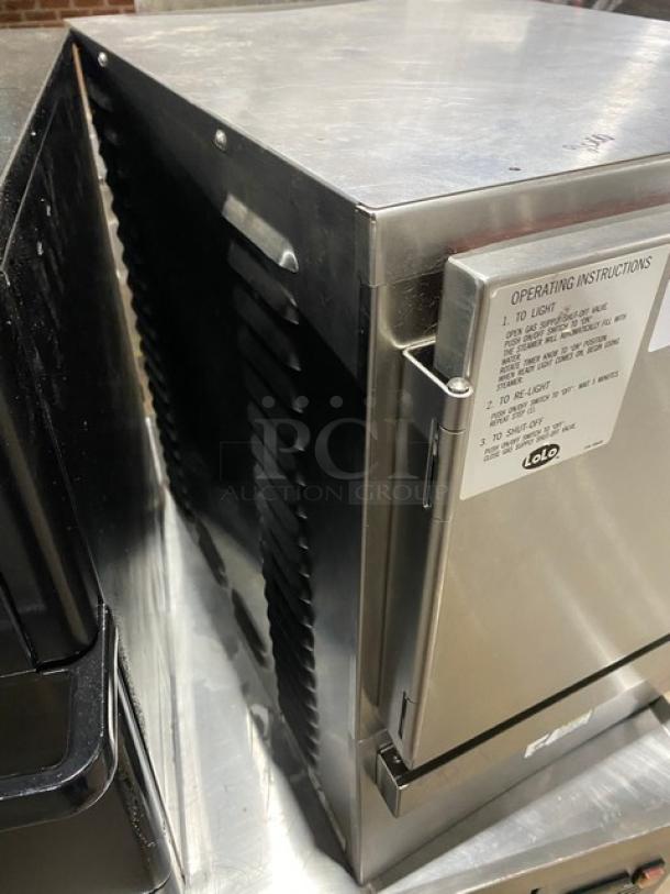 LoLo Commercial Stainless Steel Natural Gas Powered Countertop Steamer! With Built In Pan Holding Rack! - Image 4 of 9