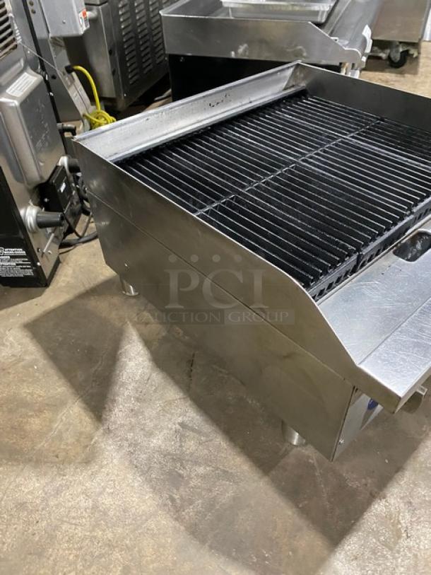 Globe Commercial Stainless Steel Natural Gas Powered Countertop Char Broiler! On Legs! - Image 4 of 7