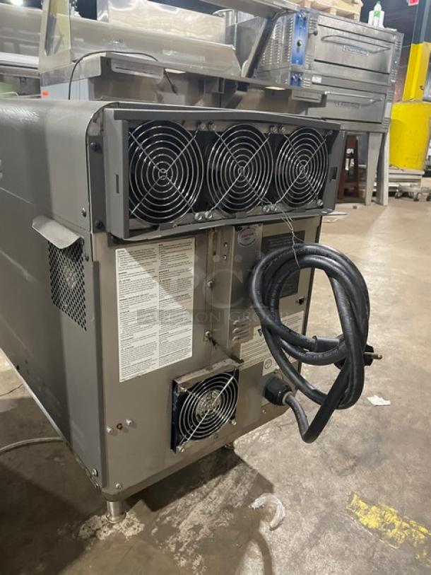 TurboChef Commercial Gray Electric Powered Countertop Rapid Cook Turbo Oven! Model: NGO SN: NGOD20334! 208/240V 1 Phase! On Legs! - Image 4 of 9