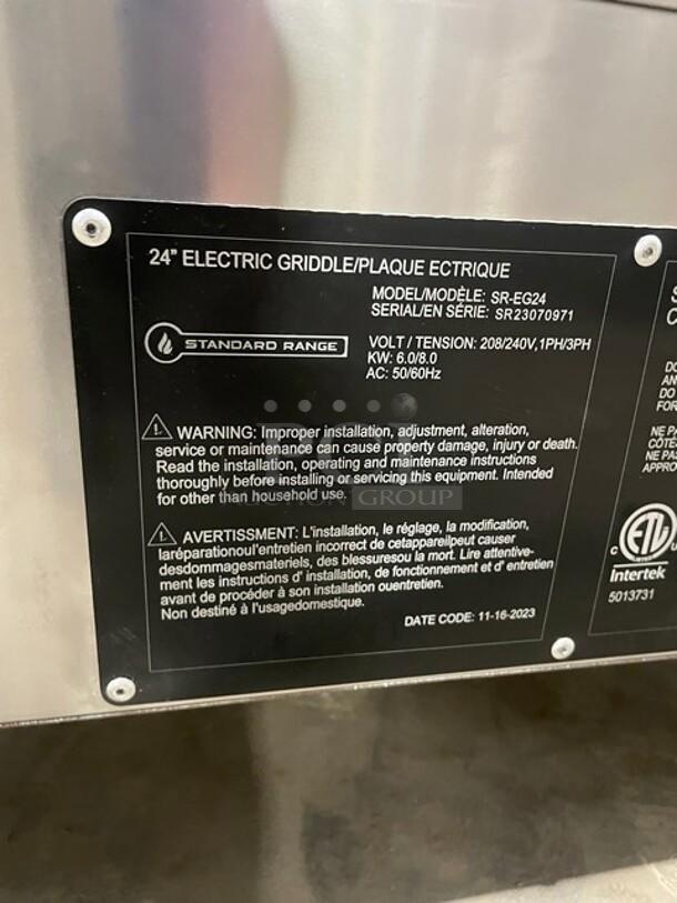 NEW! Scratch-N-Dent! Standard Range! 2023! Late Model! Commercial Stainless Steel Electric Powered Countertop 24" Flat Griddle! With Thermostatic Controls! With Back & Side Splash! Model: SR-EG24 SN: SR2370971! 208/240V 1/3 Phase! On Legs! - Image 7 of 9