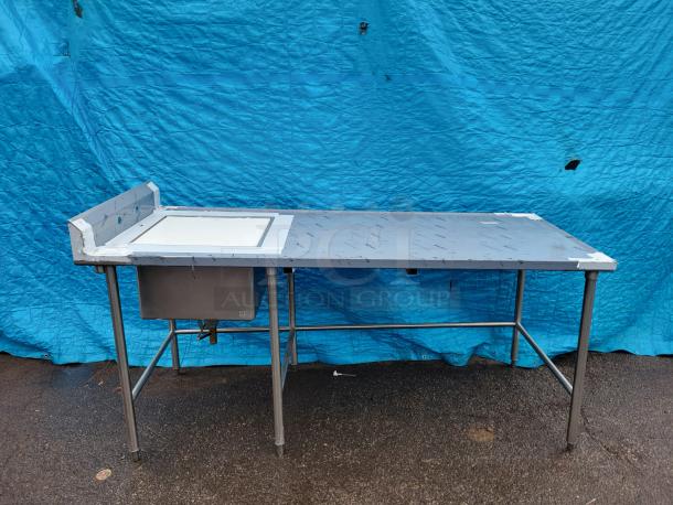 BRAND NEW AWESOME HEAVY DUTY WORK Table With Sink - Image 1 of 2