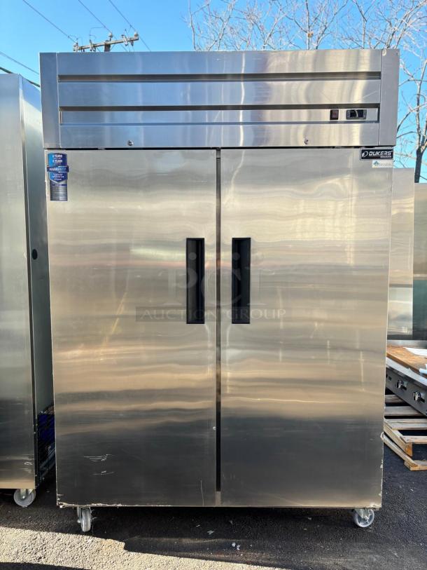 BRAND NEW!! DUKERS D55R 55 1/8" Two Section Reach In Refrigerator, (2) Left/Right Hinge Solid Doors, 115v - Image 2 of 5