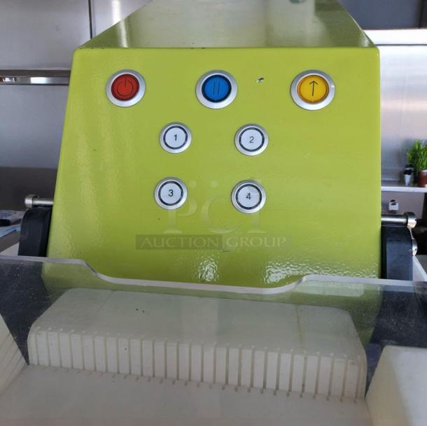 Excellent Condition – Goodnature CT7 – Cold Pressed Juicer – Countertop – 115V – Fully Tested & Working! - Image 8 of 9
