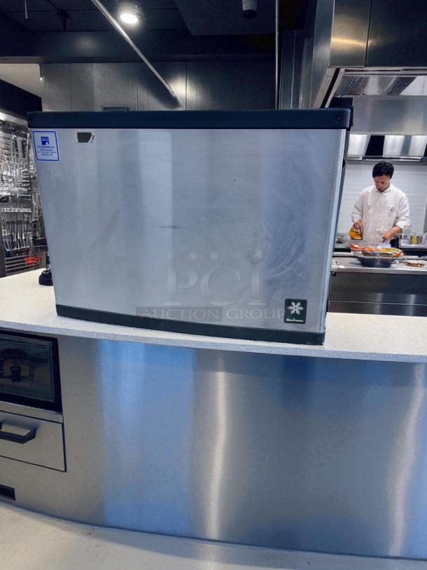 Awesome Condition – Manitowoc QD0452A – Ice Maker Head Unit – 115V – Fully Tested & Working! - Image 3 of 8