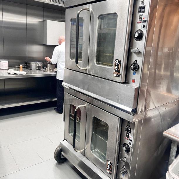 Excellent Condition – Montague Double-Stacked Gas Convection Oven – Fully Tested & Working! - Image 3 of 14