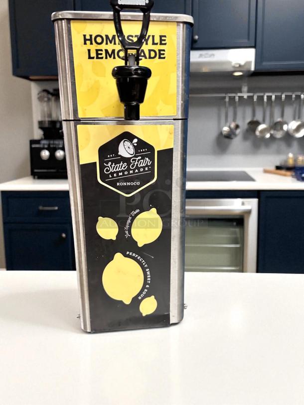 Excellent Condition – Newco FPM-1 – Homestyle Lemonade Beverage Dispenser – Stainless Steel – Fully Tested & Working! - Image 4 of 9