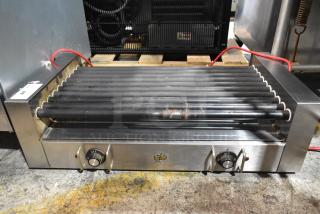 Star 45S Stainless Steel Commercial Countertop Hot Dog Roller. 120 Volts, 1 Phase.