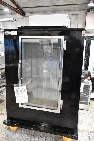 BRAND NEW SCRATCH AND DENT! 2022 Leer L040UAGP 50 1/2" Indoor Ice Merchandiser w/ (85) 10 lb Bag Capacity