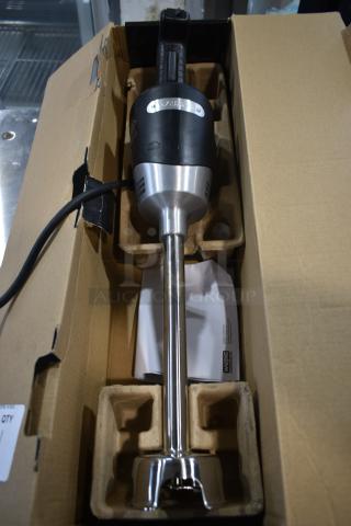 BRAND NEW SCRATCH AND DENT! Waring WSB40 Immersion Blender. 120 Volts, 1 Phase.