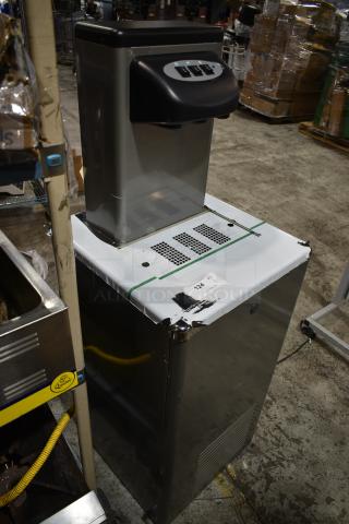 BRAND NEW! Cosmetal Niagra 65 Stainless Steel Commercial Floor Style Water Dispenser. 115 Volts, 1 Phase. - Item #1191460