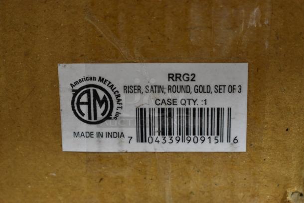2 BRAND NEW SCRATCH AND DENT! American Metalcraft RRG2 3-Piece Geo Round Riser Set. 2 Times Your Bid! - Image 2 of 3