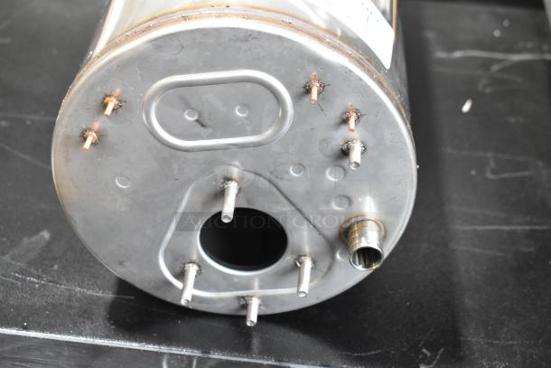 BRAND NEW SCRATCH AND DENT! 00-563222 Noble Warewashing 4952563222 Booster Tank for HT-DT51 and HT-DT513 4952563222 - Image 3 of 6