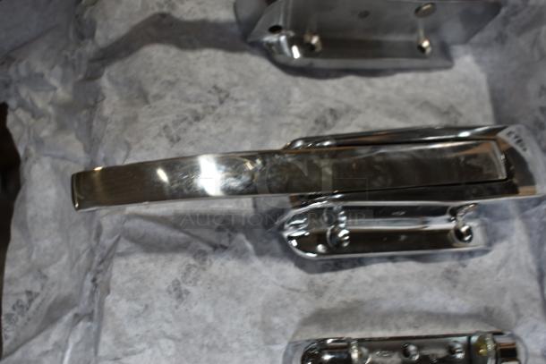 6 BRAND NEW SCRATCH AND DENT! Items Including Kason® 56 SafeGuard® Latch Body (Light Spring, Brushed Chrome) 507056L06021, Kason® 56 SafeGuard® Latch (Light Spring, Polished Chrome) 507056L05020, Kason® 10218000008 5 3/4" x 1 1/8" Spring-Assisted Edge Mount Door Hinge with 1 1/8" Offset AP263382, Kason® 10171000004 11 1/2" Magnetic Door Latch with Strike - Edge Mount AP221079, Kason® 27C Quarter Turn Inside Release (Strike with 4" Inside Release, Chrome) 50702700040C, Kason® 11247000002 6 3/8" x 1 1/8" Reversible Cam Lift Door Hinge with Adjustable Offset 117261579. 6 Times Your Bid! - Image 4 of 13