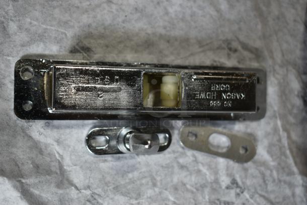 2 BRAND NEW SCRATCH AND DENT! Items Including Kason® 217 Adjustable Hinge (Offset - 1-1/8" (28.6 mm)) 507217000008, Kason® 535 Series Roller Grip 507535L00004. 2 Times Your Bid! - Image 4 of 5