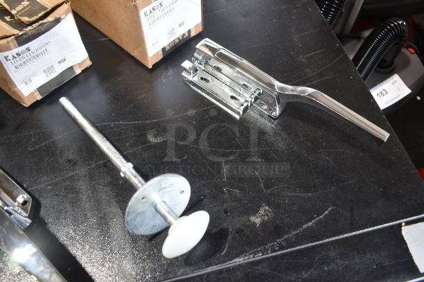 4 BRAND NEW SCRATCH AND DENT! Items Including Kason® 58 Radial Latch Body (Light Spring, Polished Chrome) 507058CL5020, Kason® 77 SafeGuard® Rolling Radial Latch (Cylinder Locking, Heavy Spring, -1/8" to 1/4" Offset) 50777CH0004C, Kason® 10481B00600 10 1/4" Steel Walk-In Cooler Safety Release Handle with Plastic Glow Knob AP221544, Kason® 172 Magnetic Mechanical Latch (Offset Handle, No Lock) 507172B00006. 4 Times Your Bid! - Image 3 of 7