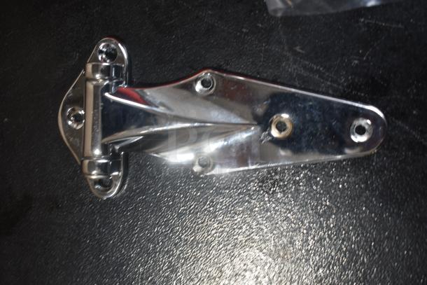 2 BRAND NEW SCRATCH AND DENT! Items Including Kason® 1070 Narrow Flange Hinge (Right Hand, Flush Mount) 507070000004 and Kason® 11092000008 2 1/4" x 4 5/8" Hydraulic Door Closer with 1 1/8" Offset 507092000008. 2 Times Your Bid! - Image 2 of 5