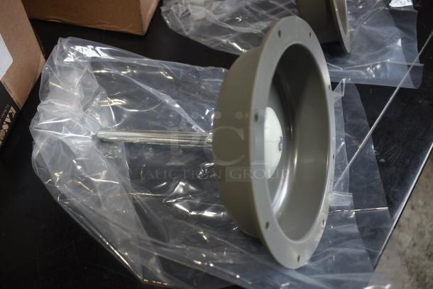 2 BRAND NEW SCRATCH AND DENT! Items Including Kason® 486 Safety-Glow™ Walk-In Cooler Safety Release Handle with Plastic Glow Knob and Recessed Housing 507486C00600. 2 Times Your Bid! - Image 2 of 5