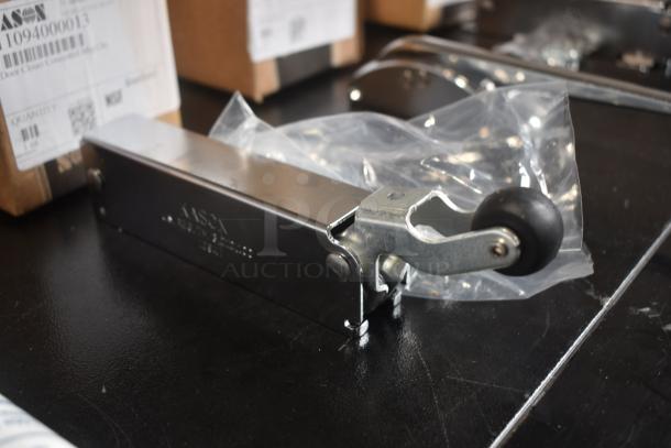 4 BRAND NEW SCRATCH AND DENT! Items Including Kason® 3700 Series RubbaSeal™ Silicone Caulk / Sealant 10.3 oz. Tube (White) 507700000002, Kason® 1094 SureClose™ Hydraulic Door Closer Body (Polished Chrome, Concealed Mounting), Kason® 533D Edgemount Latch 507533D00004, Kason® 1094 SureClose™ Hydraulic Door Closer Body (Polished Chrome, Exposed Mounting) 507094000003. 4 Times Your Bid! - Image 4 of 9