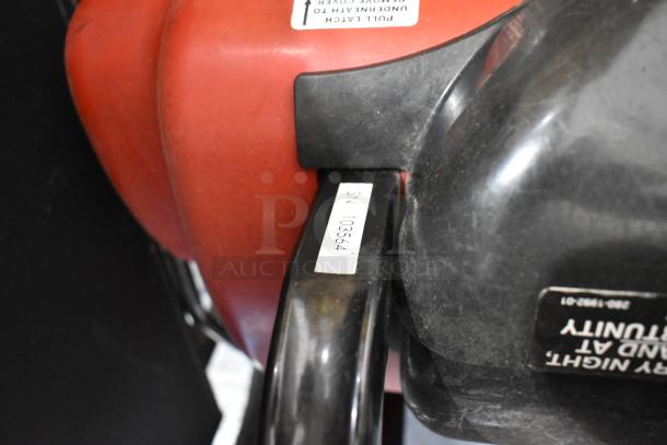 BRAND NEW SCRATCH AND DENT! Mart Cart 280-3563 Model 63 Motorized Shopping Cart. - Image 8 of 9