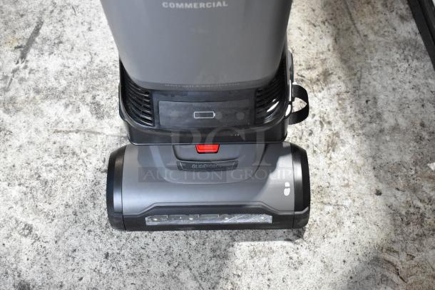 BRAND NEW SCRATCH AND DENT! Hoover HVRPWR CH90600V 12" Cordless Upright Vacuum Cleaner with Cleaning Tools - Image 3 of 6