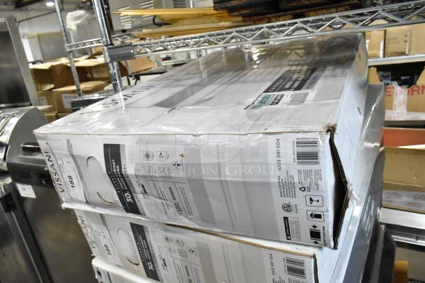 Vissani stainless steel under-cabinet range hood, 30", model QG4303X4AC. New in damaged box with labels displayed.