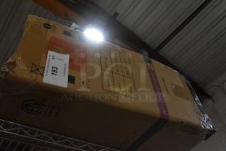 Box containing a range hood, model KCO1-30", input AC 110V, dimensions 32.9"x19.8"x22.7", labeled as fragile.
