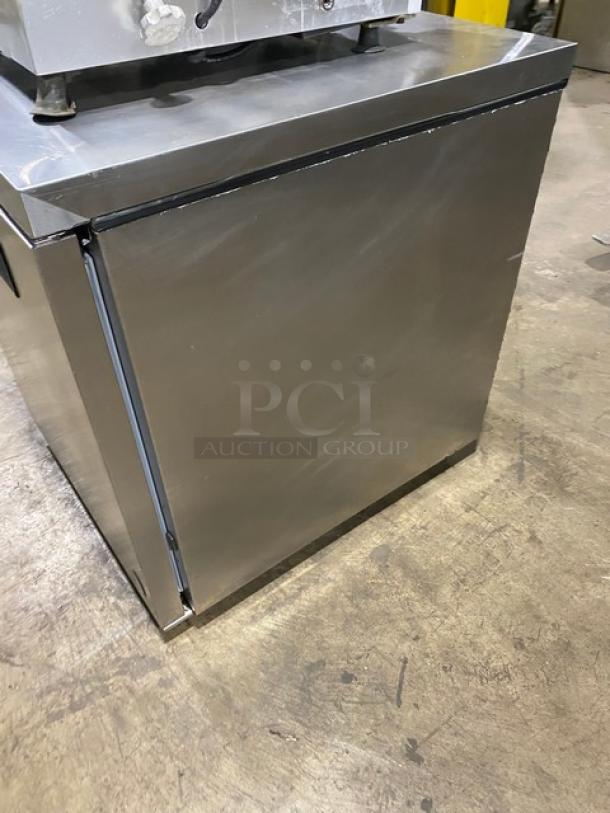 Hoshizaki Commercial Stainless Steel Single Door Low Profile Undercounter Worktop Refrigerator! Energy Star Certified! With Chrome Plated Wire Rack! Model: UR27B-LPC SN: L50013F! 115V 1 Phase! - Image 2 of 7