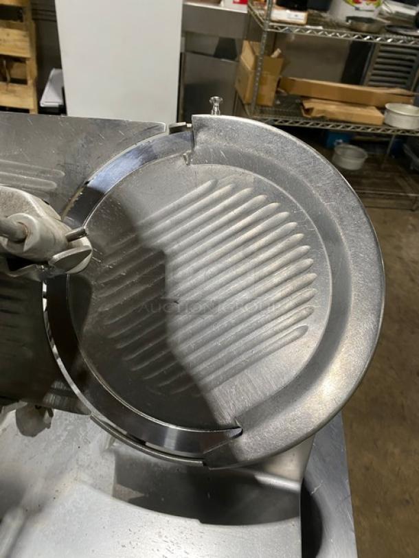 Fleetwood Commercial Electric Powered Countertop Deli Meat Slicer! With 12" Blade! Model: 412E SN: 412300-35471! 115V 1 Phase! On Legs! - Image 5 of 9