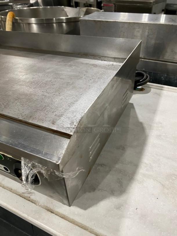 Commercial Stainless Steel Electric Powered Countertop Flat Griddle! With Back & Side Splash! On Legs! - Image 3 of 8