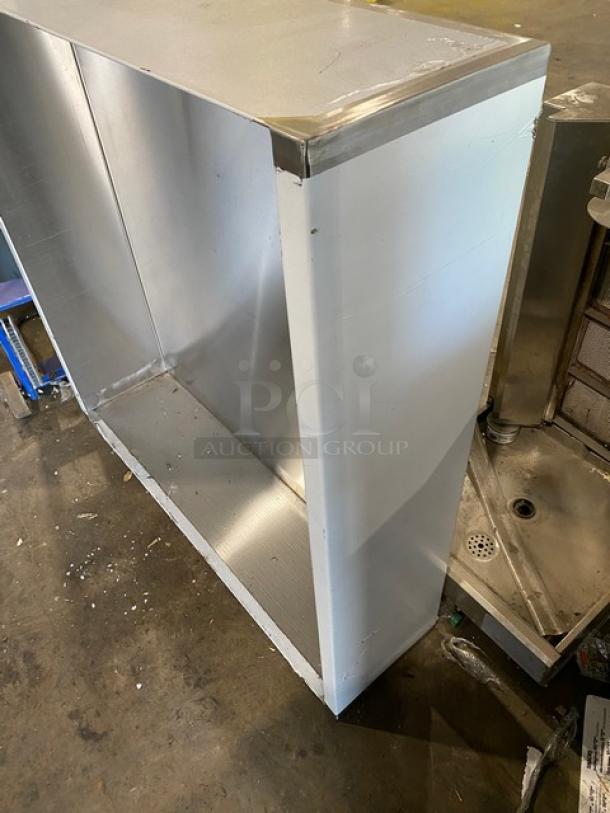 BRAND NEW! Commercial Stainless Steel Kitchen Exhaust Hood! - Image 2 of 5
