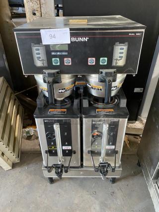 Bunn Dual DBC Series Commercial Stainless Steel Electric Powered Countertop Automatic Coffee Brewer! With Funnels & Bunn Soft Heat Series Portable Servers! Model: DUAL SH DBC SN: DUAL133827! 120/208-240V 1 Phase! On Legs! - Item #1192854
