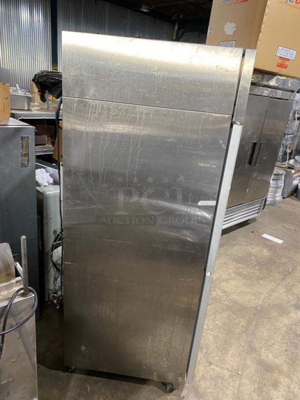 Hoshizaki Commercial Stainless Steel Solid Single Section Half Door Reach-In Refrigerator! Energy Star Certified! With Pan Slides! Model: CR1S-HS SN: F60066B! 115V 1 Phase! On Casters! - Image 2 of 9