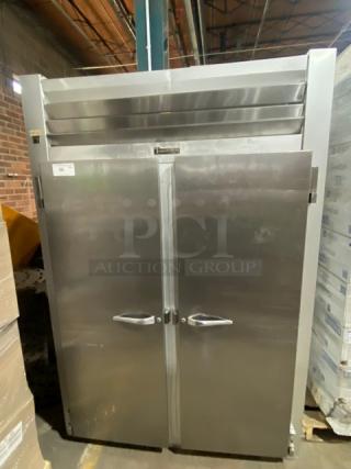Traulsen Commercial Stainless Steel Solid 2 Door Reach In Refrigerator! Model: GHT 2-32 NUT SN: 198348 5G! 115V 1 Phase! - Item #1192858