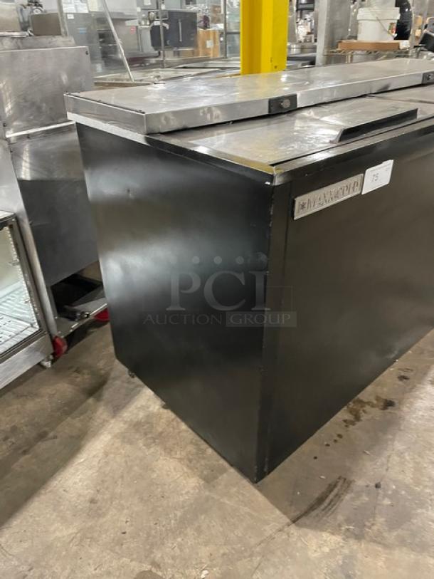 Maxx Cold X-Series Commercial Black Powder Coated Horizontal Bottle Cooler! With Stainless Steel Top & Double Sliding Lids! Model: MXCR65B SN: 382322! 115V 1 Phase! - Image 4 of 7