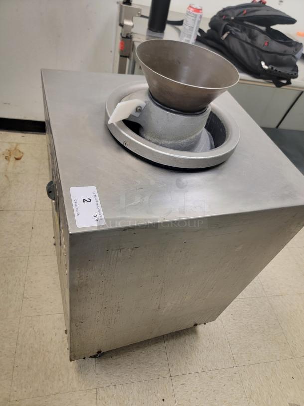 Achieve Perfect Consistency and Effortlessly with this AM-900 MFG Dough Rounder! Designed for efficiency and precision, (also known as the Round-O-Matic R-900) is the ultimate solution for any operation that demands perfectly rounded dough every time! *BUYER MUST REMOVE - NO SHIPPING OR HANDLING AVAILABLE* See video link in description below 👇 - Image 2 of 5