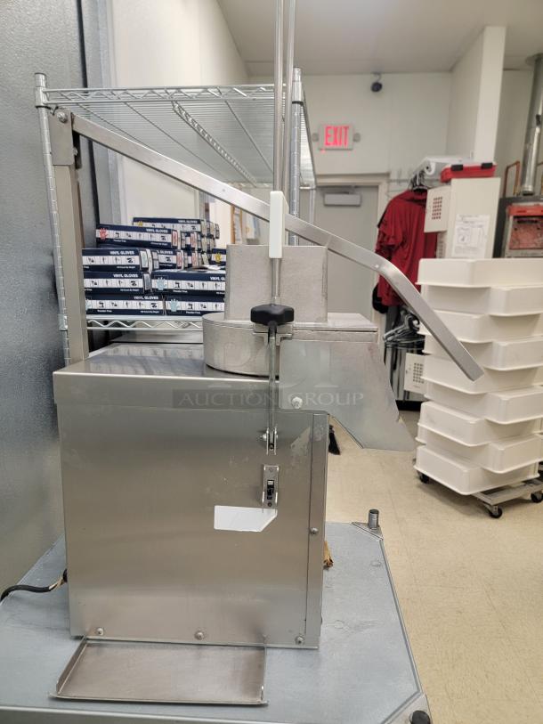 Palazzolo GS-1 Cheese Hog Shredder - 230V 3PH - Power Shredder! Known as a true workhorse, the Cheese Hog is designed to process large quantities of cheese quickly and consistently, making it an indispensable asset for pizzerias, Mexican restaurants, delis, frozen food manufacturers, and any establishment demanding serious shredding capacity. *BUYER MUST REMOVE - NO SHIPPING OR HANDLING AVAILABLE* See video link in description below 👇 - Image 2 of 6