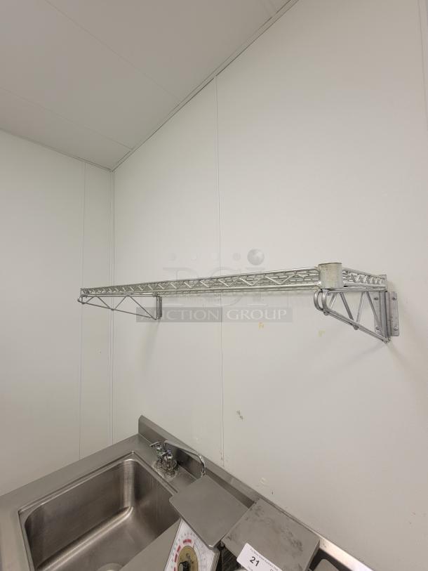 Metro SmartWall Shelves G3 (1) 5' (1) 4'
(2) Metro SmartWall G3 Shelves - Optimize Your Space! Looking to maximize your storage and organization? We have (1) 5 Foot and (1) 4 Foot Metro SmartWall G3 Shelves, perfect for any commercial kitchen, laboratory, healthcare facility, or even a highly organized home garage! *BUYER MUST REMOVE - NO SHIPPING OR HANDLING AVAILABLE* - Image 3 of 3
