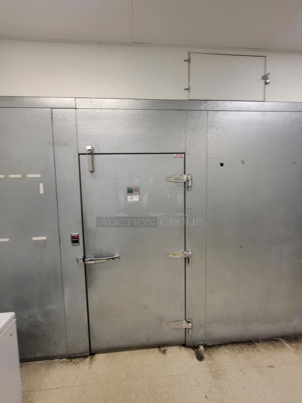 Imperial Super Insulated 18' Walk-in Cooler with 3 Glass Door Pass-Through & Bonus Shelving! Massive cold storage and display solution available! We're offering a fantastic deal on a 18-foot Imperial Super Insulated Walk-in Cooler, featuring a convenient 3-Glass Door Pass-Through for easy merchandising and access. Heatcraft MOHO25 Outdoor/Rooftop condensing unit.  As a special bonus, this package includes Metro Racks and additional shelving to get you organized right away! - *BUYER MUST DISASSEMBLE AND REMOVE - NO SHIPPING OR HANDLING AVAILABLE* - Image 4 of 20