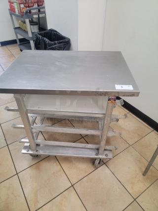 Winholt Commercial Aluminum Sheet Pan Rack / Bun Pan Cart - Mobile Bakery Rack! Perfect for proofing, cooling, or general storage of baked goods, prepped ingredients, or dishes. A versatile and essential piece of equipment for high-volume environments. *BUYER MUST REMOVE - NO SHIPPING OR HANDLING AVAILABLE*