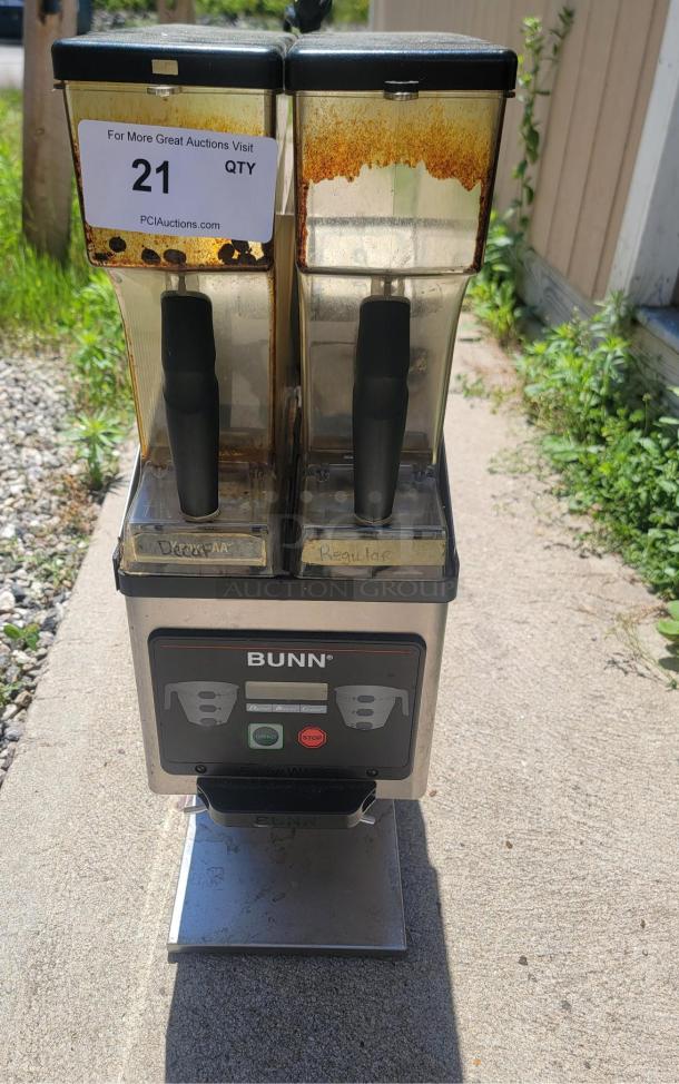 Bunn PN-35600 Multi-Hopper Coffee Grinder! Elevate your coffee service with this high-performance Bunn PN-35600 Multi-Hopper Commercial Coffee Grinder! Perfect for cafes, restaurants, hotels, or any business that demands freshly ground coffee with variety and efficiency. This grinder allows you to offer multiple coffee blends or decaf options without changing beans or hoppers. - Image 1 of 4