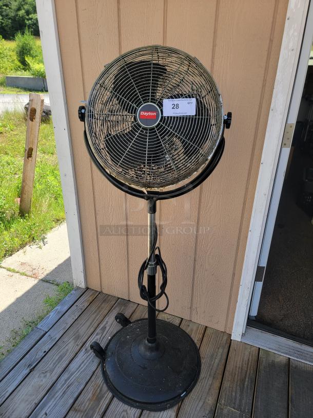 Heavy-Duty Dayton Industrial Pedestal Fan - Powerful Airflow! Beat the heat and improve air circulation in your commercial space, warehouse, garage, or workshop with this robust Dayton Industrial Pedestal Fan! Known for their durability and powerful performance, Dayton fans are built to move serious air. - Image 1 of 3