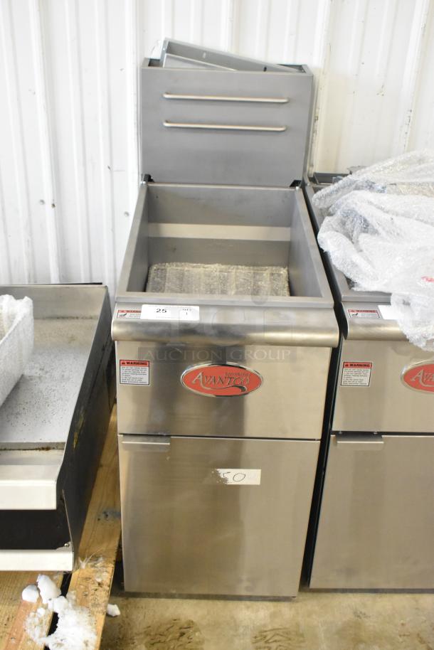 Brand new 2025 Avantco 177FF50L propane deep fryer with 2 metal baskets. 120,000 BTU. Minor scratches. Tags visible.