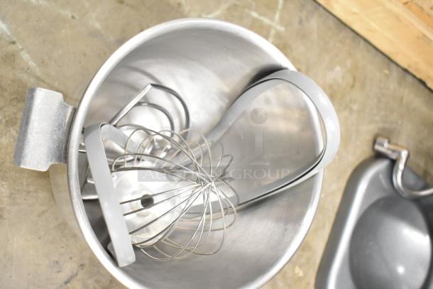 Brand new Avantco 177MIX8GY 8-quart dough mixer bowl with whisk, paddle, and dough hook attachments.