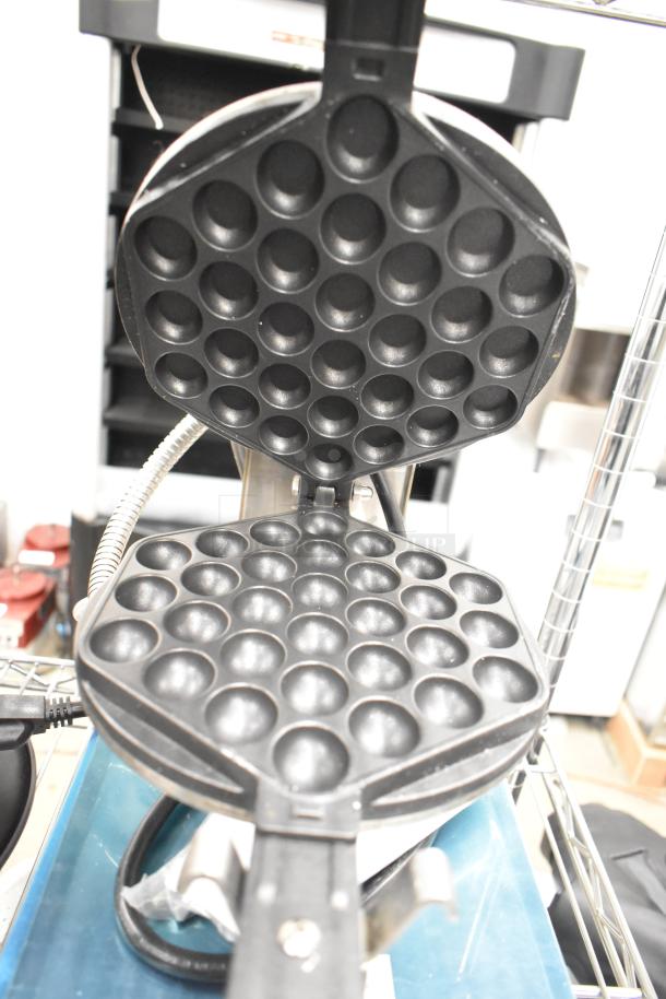 BRAND NEW 2023 Carnival King 382BWM30 Single Bubble Waffle Maker, non-stick, 120V, with timer. Scratch and dent condition.