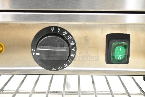 BRAND NEW 2024 Avantco 177BW32 Bun Warmer, scratch and dent, temperature dial, green power switch. 120V, 1 Phase.