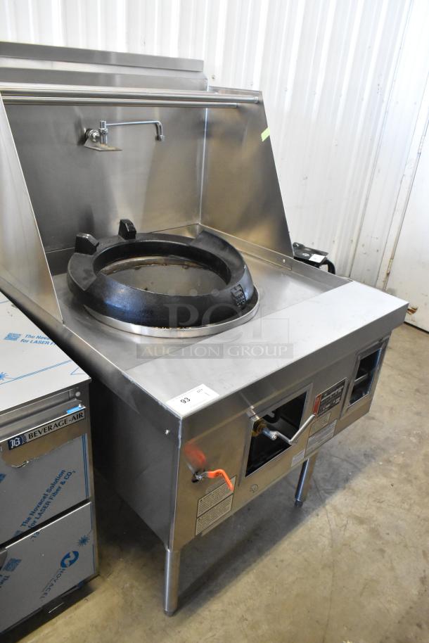 Brand new Town Y-1-SS-N natural gas wok range with 20" Cantonese chamber, 116,000 BTU, scratch and dent condition.