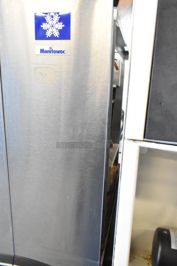 Manitowoc SD0602A commercial ice head on bin, stainless steel, visible logo, good condition, 208-230V, 1 phase.